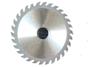 Cutting saw