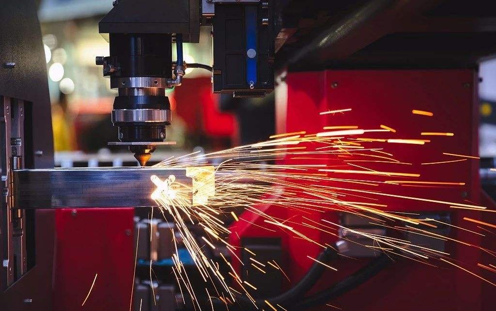 Application of laser cutting in sheet metal processing