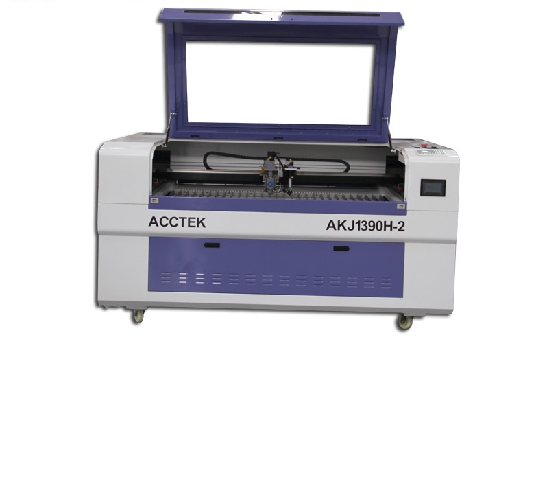 What should laser engraving machine pay attention to in use?